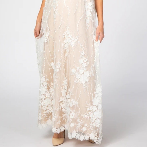 NWT Ivory Floral Embroidered Mesh Maternity Evening Gown - Picture 4 of 9